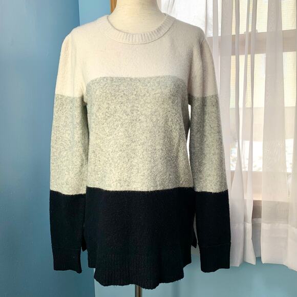 J. Crew Factory Color Block Crewneck Sweater in Extra-Soft Yarn Size Small - Picture 2 of 7